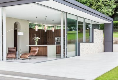 Roller Blind Systems, SG 4970, Multiscreen 1-10%, Broughton House, Sevenoaks, Kent, United Kingdom