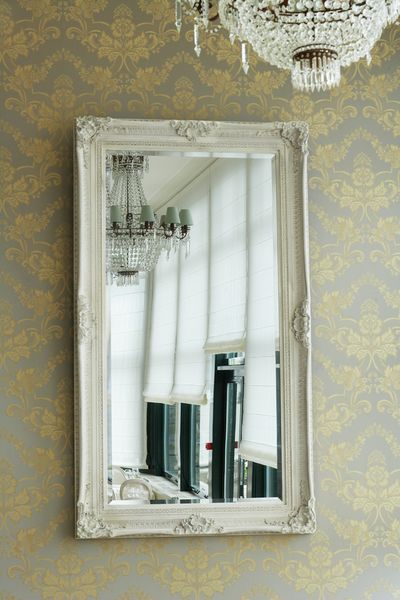 Roman Blind Systems, SG 2350, Colorama 1, Room shot "Hotel Chateau Gütsch", Lucerne, Switzerland