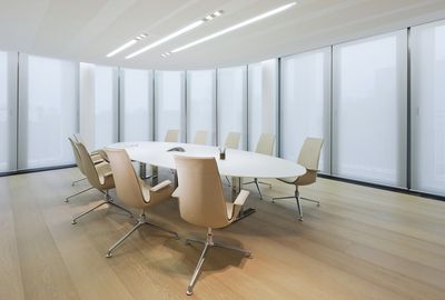 Roller Blind Systems, SG 4970, Multiscreen 1-10%, Room shot "Orrick House", Düsseldorf, Germany